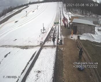 Їжак парк 8 березня 2021 року, 2021-03-08 16:00
