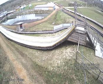 Їжак парк 17 квітня 2021 року, 2021-04-17 13:00
