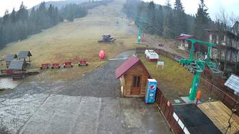 1-chair lift station