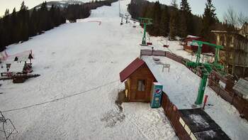 1-chair lift station