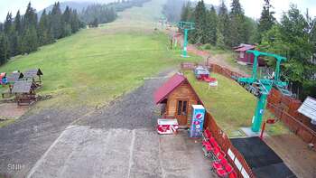 1-chair lift station