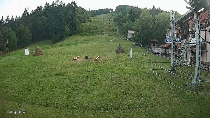Zhdeniievo — Lower station