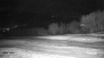 Widok na stację górną wyciągu krzesełkowego