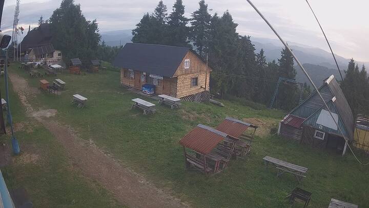 Triostjan — Szczyt, widok na wyciąg północny