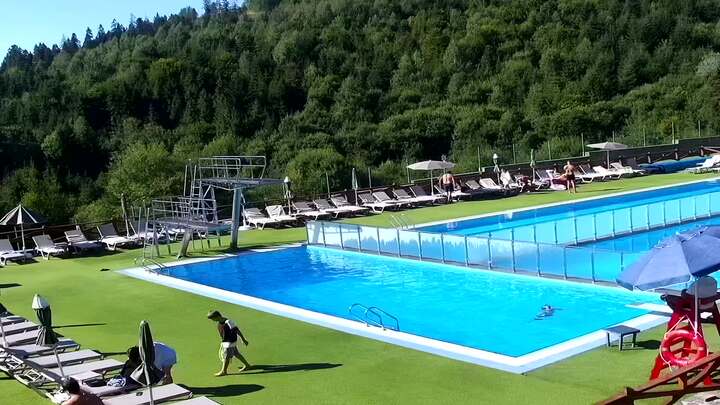 Plai — Summer pools