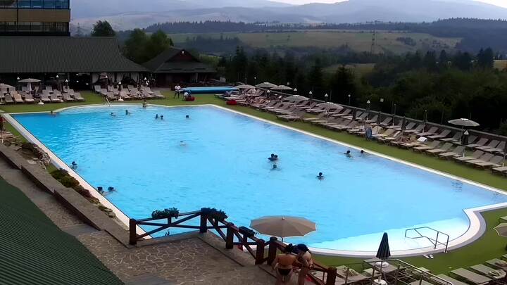 Plai — Summer pools