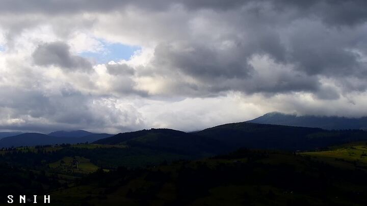 Yasinia — Hoverla, Petros, Svydovets