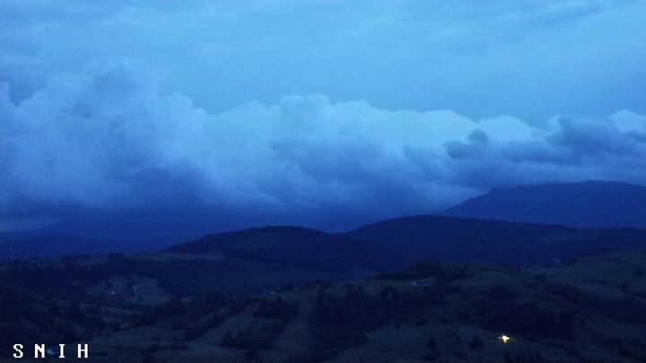 Jasinia — Hoverla, Petros, Svydovets