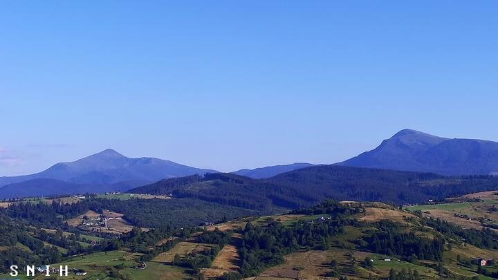 Yasinia — Hoverla, Petros, Svydovets