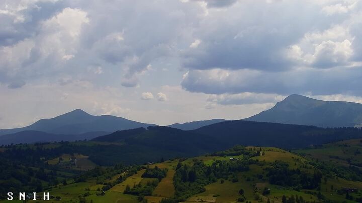 Jasinia — Hoverla, Petros, Svydovets