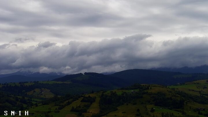 Jasinia — Hoverla, Petros, Svydovets