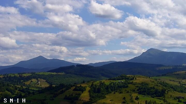 Yasinia — Hoverla, Petros, Svydovets