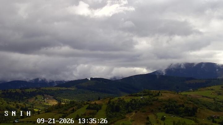 Yasinia — Hoverla, Petros, Svydovets