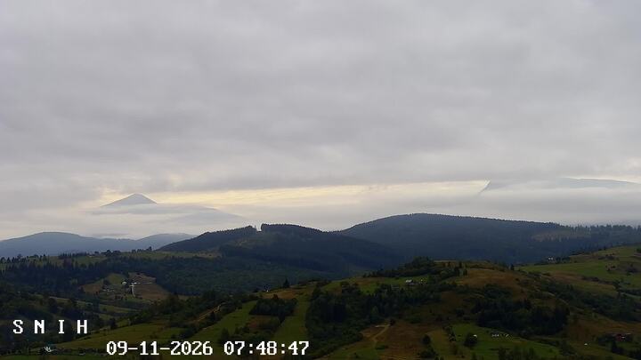 Yasinia — Hoverla, Petros, Svydovets
