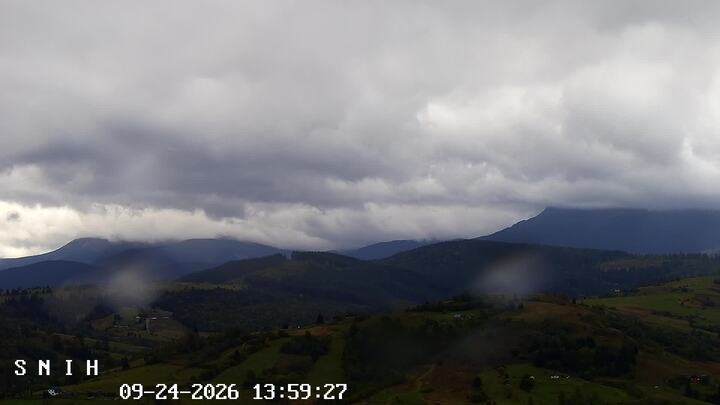 Jasinia — Hoverla, Petros, Svydovets