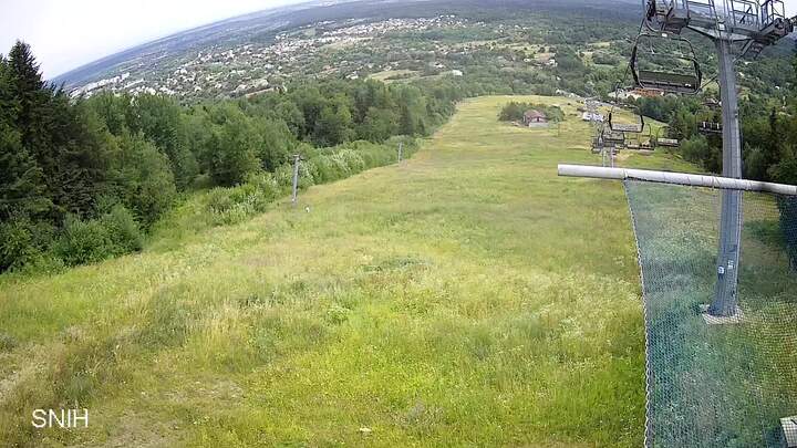 Bukovytsia — Upper station