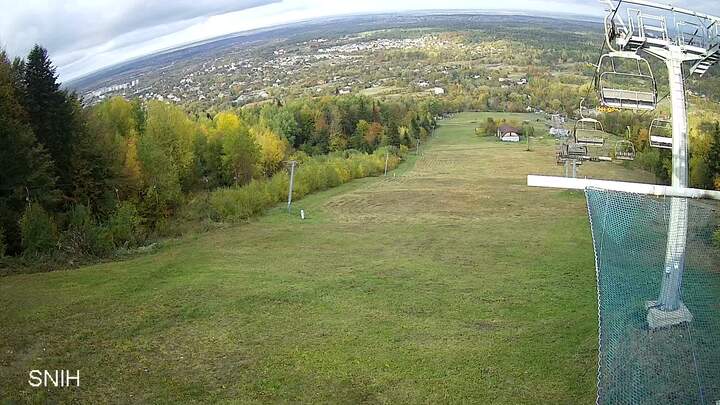 Bukovytsia — Upper station